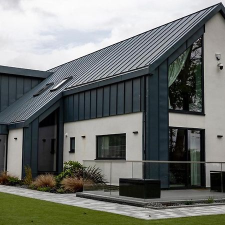 Dafarn Newydd Studio Llangefni Kültér fotó